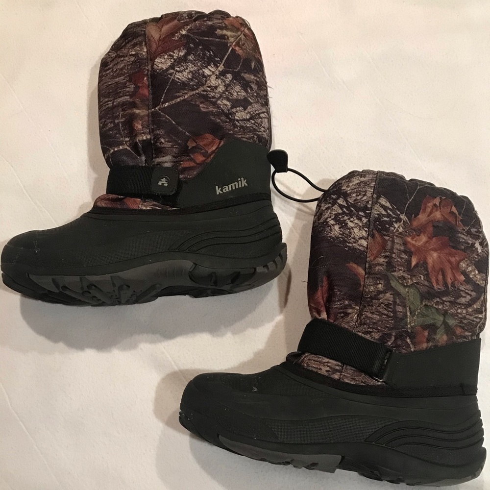 ❌SOLD❌ Big boys 7 Kamik winter boots camouflage - Picture 1 of 8